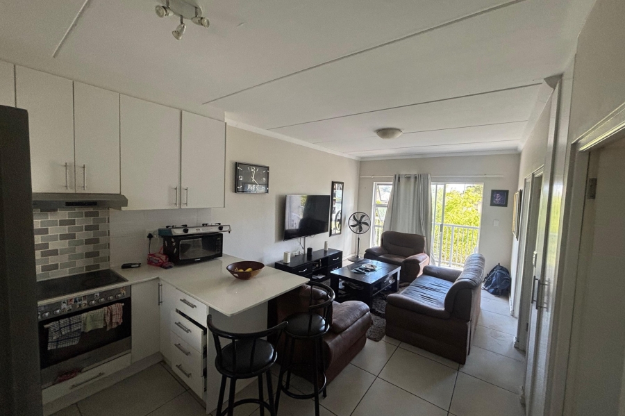 2 Bedroom Property for Sale in Table View Western Cape